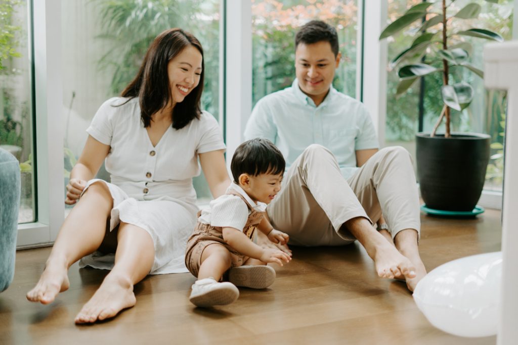 manila family photographer documenting everyday home moments